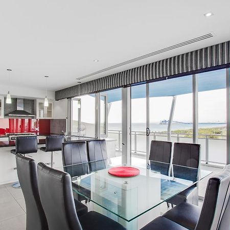 Spinnakers By Rockingham Apartments Екстериор снимка